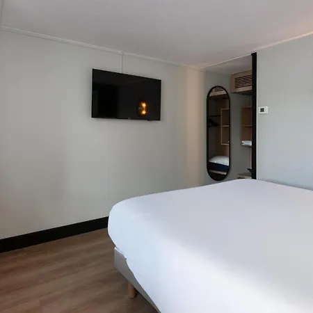 Hotel Campanile