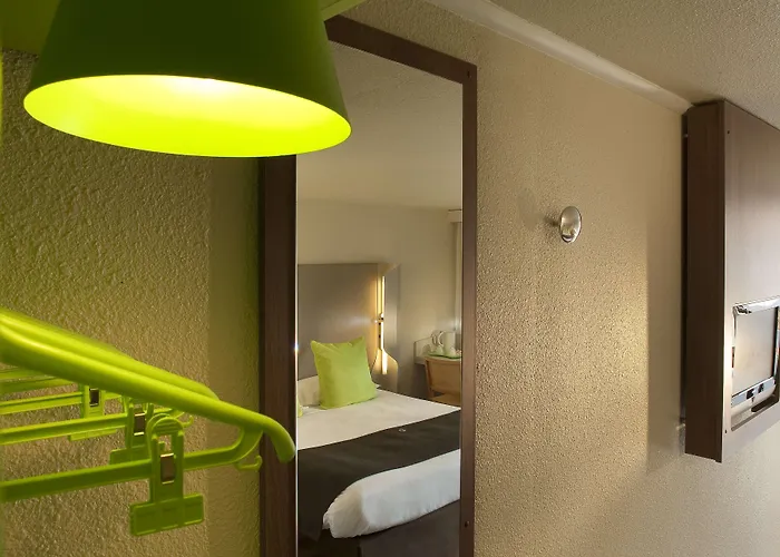 Hotel Campanile Nature -