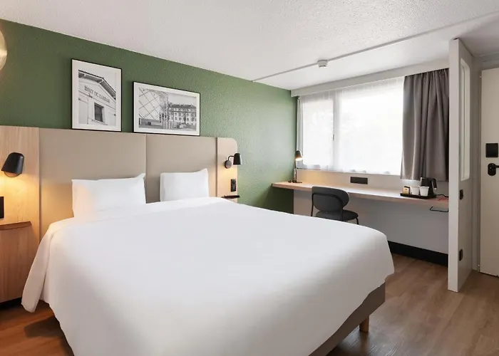 Hotel Campanile Nature - 3*